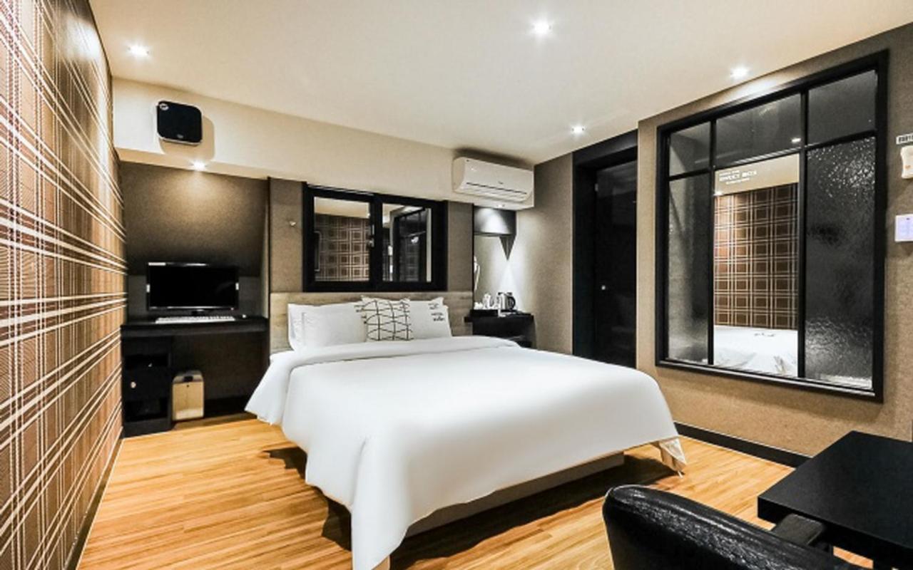 Hotel Bellus Busan Exterior foto
